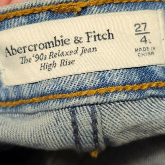 Abercrombie & Fitch 90's Relaxed Blue Jean High Rise Women's Size 27 / 4 LONG - Picture 7 of 11